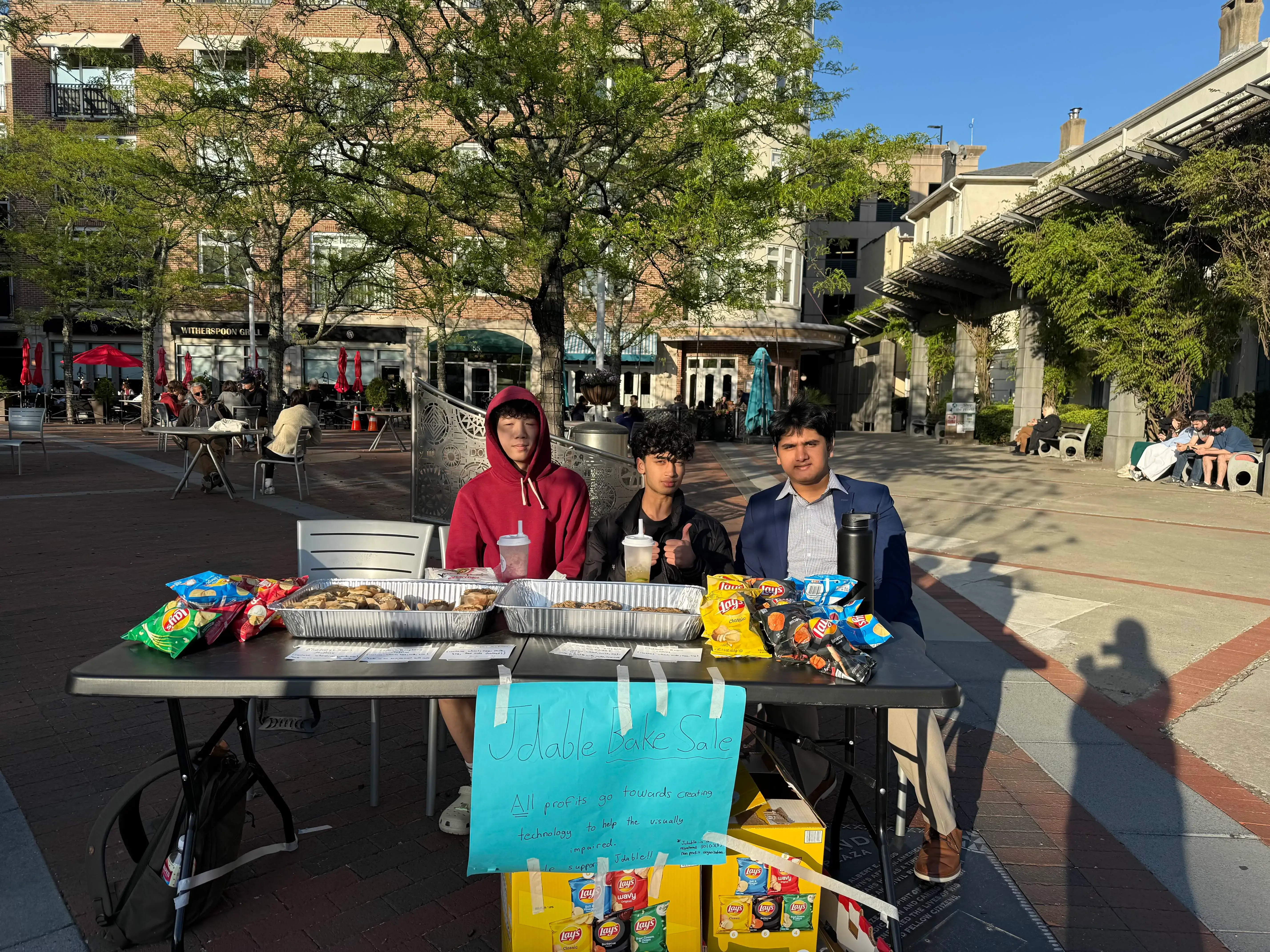 Jdable - Distributing Braille keyboards at center for visually impaired